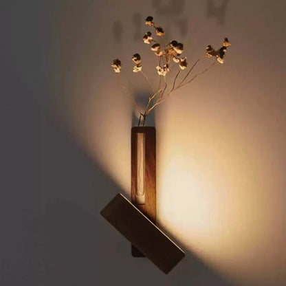 Wooden Vase Wall Light 6