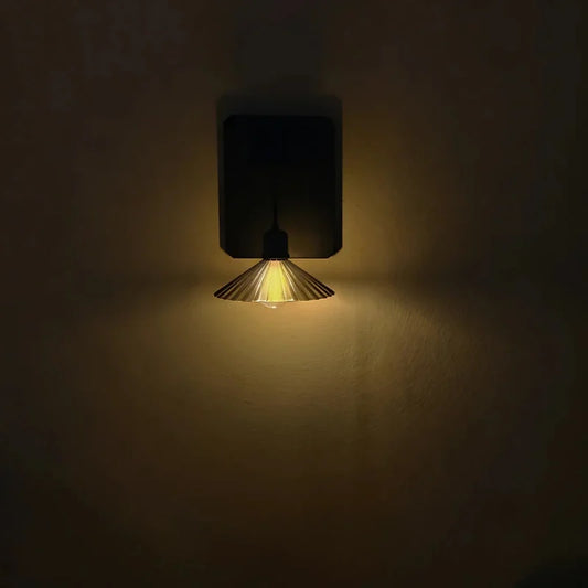 Solar Pleated Wall Lantern 1