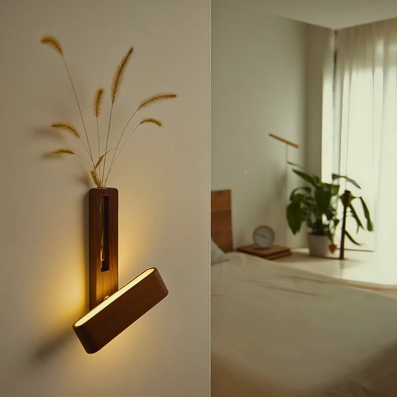 Wooden Vase Wall Light 2