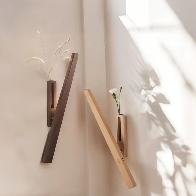 Wooden Vase Wall Light 14