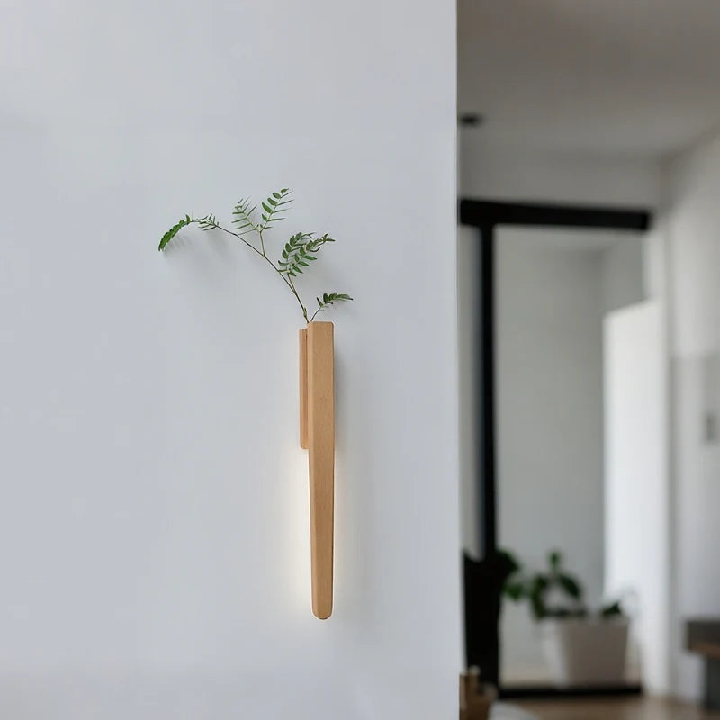 Wooden Vase Wall Light 13