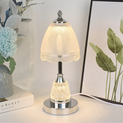 Petal Edge Glass Table Lamp 2